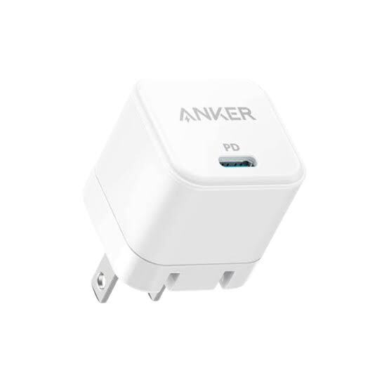 Anker Zolo 30W PD adapter A2698 charging iPad and MacBook Air Tech Tools